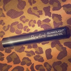 Rodial glamolash XXL mascara